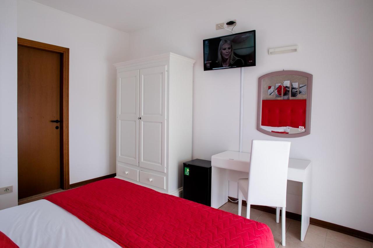 Hotel Picobello Pineta Lido di Jesolo Exterior photo